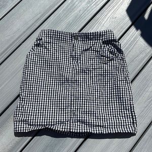 Hollister Gingham Skirt - xs